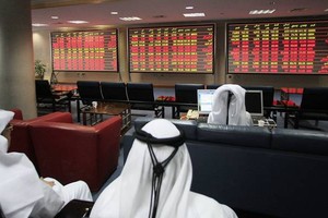 بورصتا السعودية والكويت تواصلان الصعود والإمارات تتراجع
