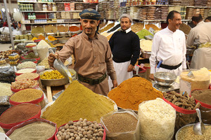 بالصور... العسل والتوابل والسجاد اليدوي منتجات تتصدر معرض الخريف 2017 