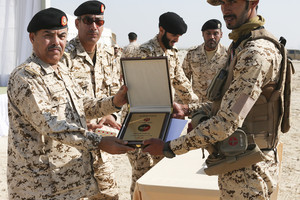 تخريج إحدى الدورات المتخصصة بقوة الدفاع بحضور المفتش العام   