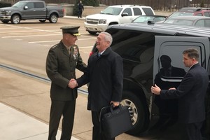 وزير الدفاع الأميركي الجديد يؤكد التزامه بأمن إسرائيل