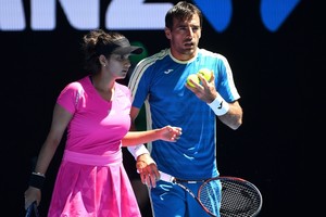 ميرزا ودوديج في نهائي الزوجي المختلط ببطولة استراليا للتنس