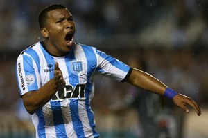 إنتر ميلان يدرس التعاقد مع بديل لماورو ايكاردي