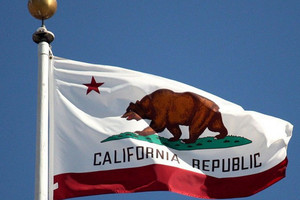 دعاة استقلال كاليفورنيا يبدؤون جمع التواقيع لاجراء استفتاء 