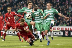 بايرن يعزز صدارته للبوندسليغا ولايبزيغ يواصل المطاردة