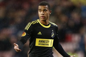 ماينز يضم لاعب الوسط السويدي كايسون من باليرمو الإيطالي