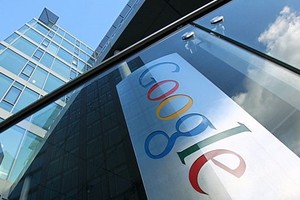 شركات تكنولوجيا تجتمع لبحث دعم طعن على أمر ترامب بشأن الهجرة