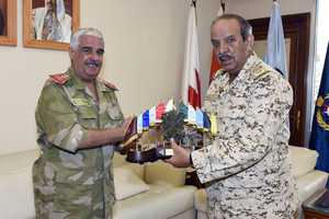 القائد العام يستعرض مع رئيس الحرس الوطني التعاون المشترك