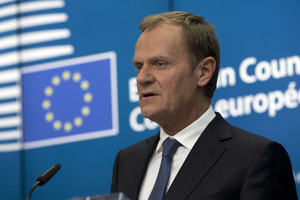 دونالد توسك: تصريحات ترامب تشكل تهديدا للاتحاد الأوروبي