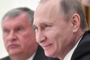 روسيا تأمل في تحسين علاقاتها مع الاتحاد الأوروبي مع زيارة بوتين للمجر