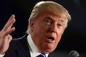 ترامب: كل الخيارات مطروحة على الطاولة إزاء إيران