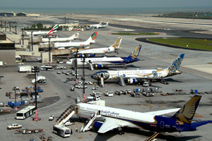 طقس البحرين بارد مع رياح قوية السرعة