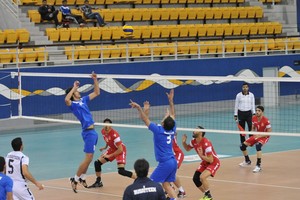 بالصور... فوز صريح للمحرق على البسيتين بدوري الطائرة