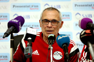 كوبر يدرب الفراعنة على ركلات الترجيح 