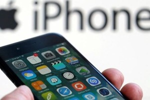 أبل 'تعتزم تصنيع هواتف آيفون في الهند'