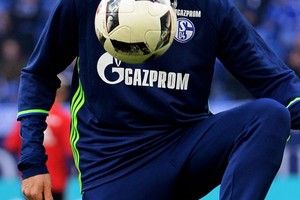 بادشتوبر حزين لاستبداله خلال مباراة شالكه مع بايرن