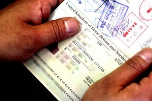 إيران توافق على إصدار تأشيرات لفريق المصارعة الأميركي