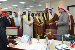 محافظ الجنوبية: التزام حكومي بتدريب وتوظيف الباحثين عن عمل