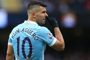 أغويرو غير واثق من مستقبله مع مانشستر سيتي