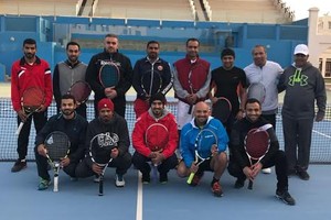 فريق وزارة الداخلية للتنس يواصل تحقيق انتصاراته في الدوري العام