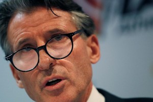 الاتحاد الدولي لألعاب القوى يجمد قواعد تغيير الجنسية بين الرياضيين