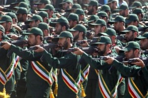 البيت الأبيض يدرس تصنيف الحرس الثوري الإيراني كجماعة إرهابية