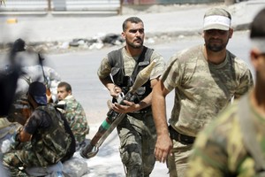 معارض سوري: الحرب 'انتهت' مع خفض الدول مساعداتها لمقاتلي المعارضة