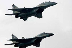 اقتراب بين مقاتلتين أميركية وصينية فوق بحر الصين الجنوبي