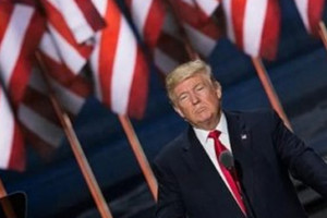 مسؤولون أميركيون يعتقلون مئات المهاجرين غير الشرعيين في عدة ولايات