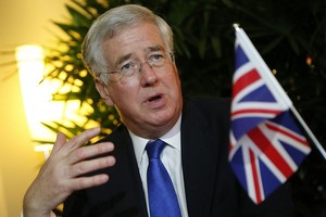 وزير بريطاني: يجب عزل معقل 'داعش' في سورية بحلول الربيع