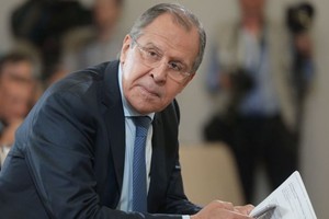 لافروف: العمل جار للترتيب لعقد لقاء بين بوتين وترامب