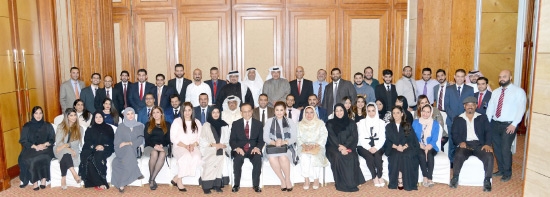 ﻿الموظفون الذين أمضوا في الخدمة 5 و10 و20 سنة