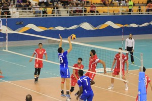 بالصور... النصر يقسو على المحرق في تاسع جولات دوري الطائرة