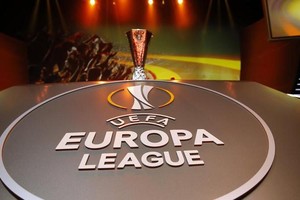 يوروبا ليغ: مانشستر يونايتد - سانت اتيان وروما - فياريال الابرز