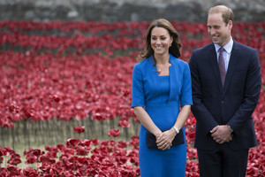 الأمير وليام وزوجته كايت يزوران باريس منتصف مارس 