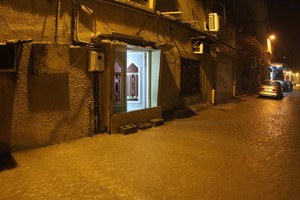 بالصور... مياه الأمطار تحاصر منازل جدالحاج