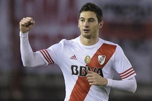 نجم هجوم ريفر بليت يرفض عرضا مغريا من أحد الأندية الصينية