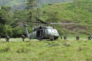 مسلحو فارك في كولومبيا مستعدون لتسليم أسلحتهم 