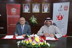 'تمكين' توقع اتفاقية مع 'اتحاد الكرة' لدعم تدريب وتوظيف البحرينيين في القطاع الرياضي