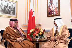 رئيس الوزراء وولي العهد يحثان على ضرورة التقييم المستمر للخدمات الحكومية