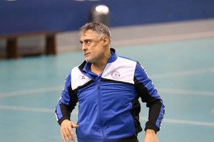 النجمة يقيل مدرب فريق الطائرة 'ألقيتا'