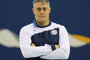 'طائرة النجمة' تُقيل المدرب الأرجنتيني 'ألقيتا'