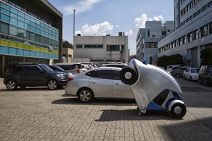 منطقة صينية تلزم السيارات بتركيب جهاز تتبع من أجل مكافحة الإرهاب