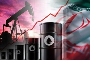  إيران توقع عقدا مع روسيا في غضون 15 يوما لبيع 100 ألف برميل يوميا من النفط