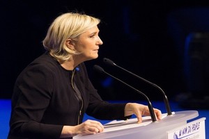 المرشحة لانتخابات الرئاسة الفرنسية مارين لوبان : إن فزت برئاسة البلد فسأدعم الأسد