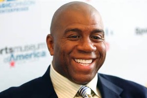 ماجيك جونسون مديرا للعمليات بنادي لوس أنجليس ليكرز