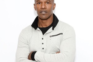 جيمي فوكس يتعرض لهجوم عنصري في مطعم بكرواتيا 