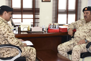 القائد العام يؤكد: رجال قوة الدفاع أثبتوا كفاءتهم في تنفيذ مهماتهم محلياً وخارجياً    