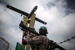 مقاتلة إسرائيلية تعترض طائرة بدون طيار تابعة لحركة حماس