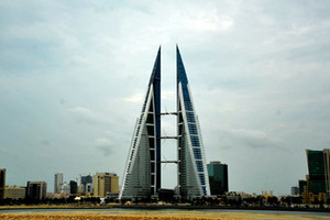 الطقس في البحرين غائم مع فرصة لتساقط أمطار متفرقة