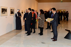 بالصور... معرض لمحات من التصوير لفنان ياباني في متحف البحرين الوطني